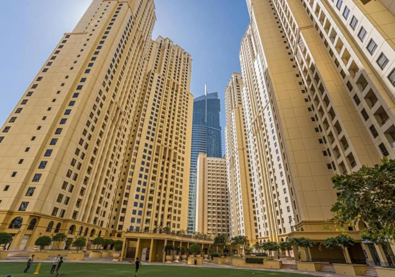 Arabian Nights Beach Hostel Dubai