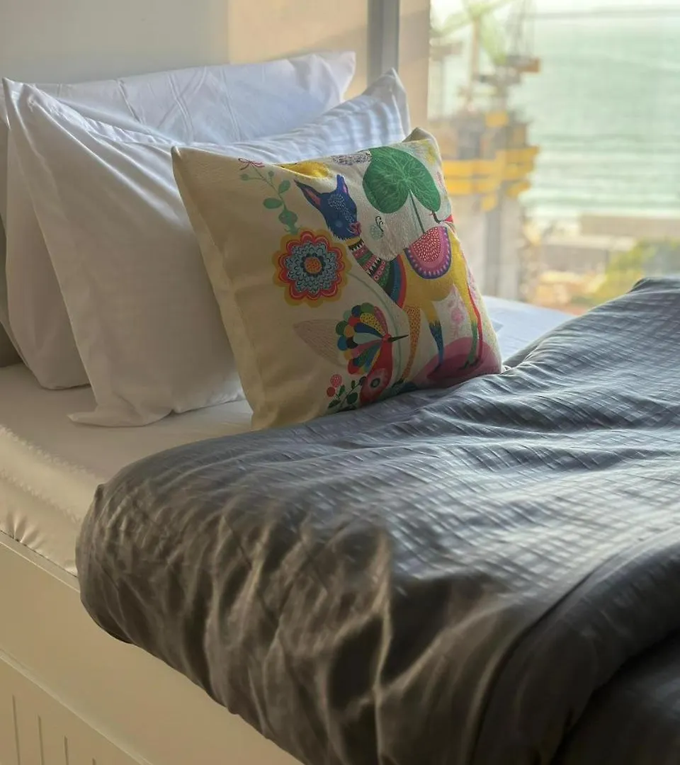Arabian Nights Beach Hostel Dubai