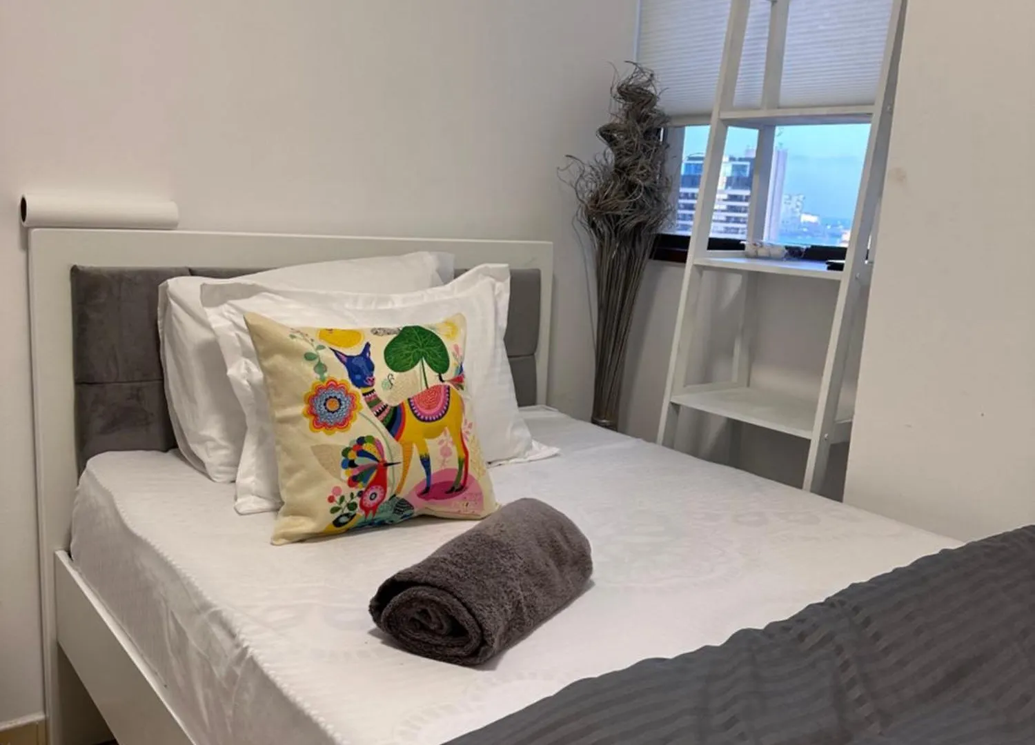 Arabian Nights Beach Hostel Dubai